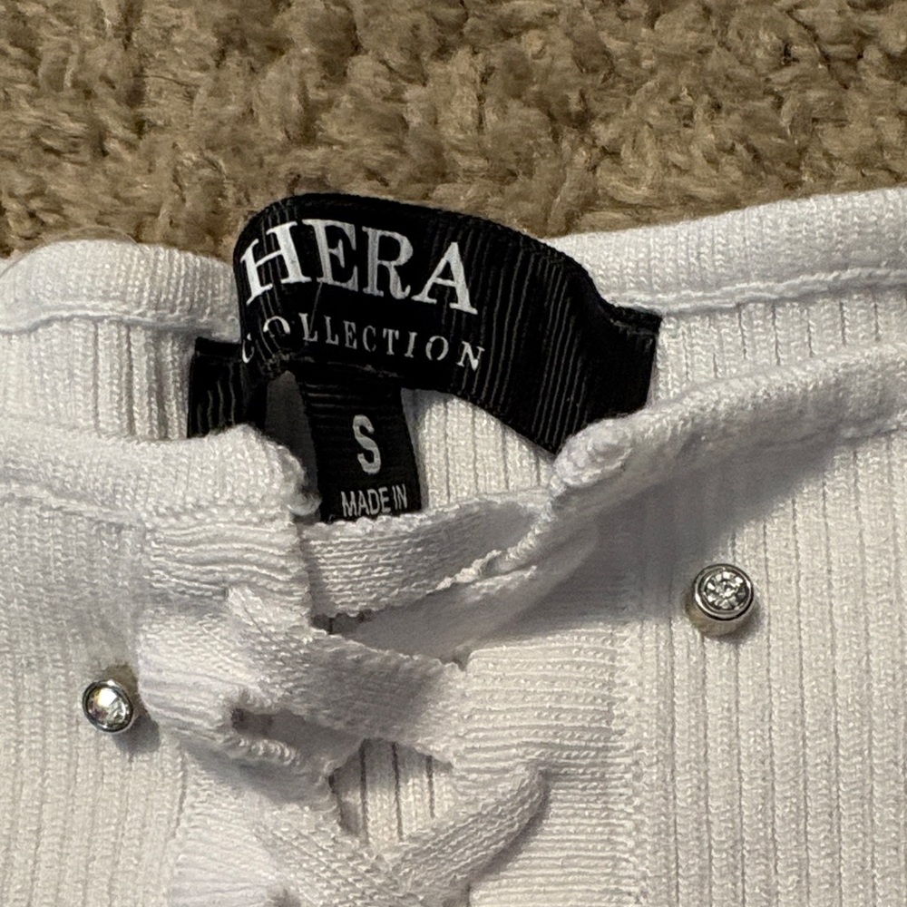 Hera Collection White Tank with Silver Accents - Picture 2 of 4